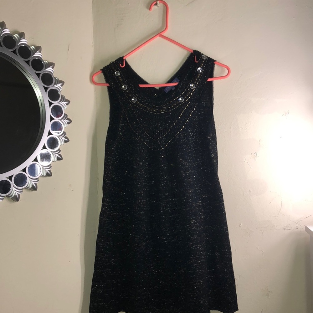 Short sleeve sweater